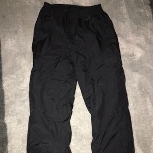 Women’s M Snow pants